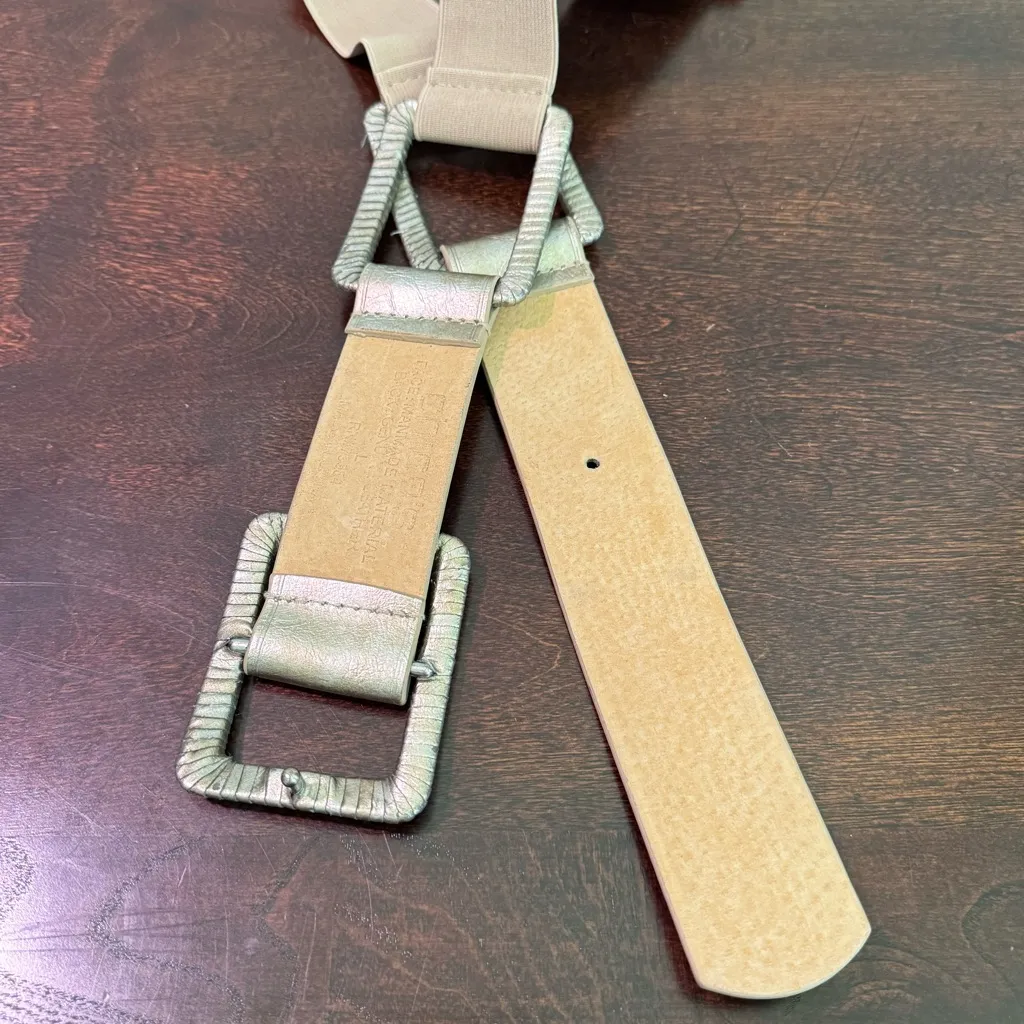 Chico’s Metallic Gold Leather Beige Stretch Rectangle Buckle Fashion Belt Size L - Image 6
