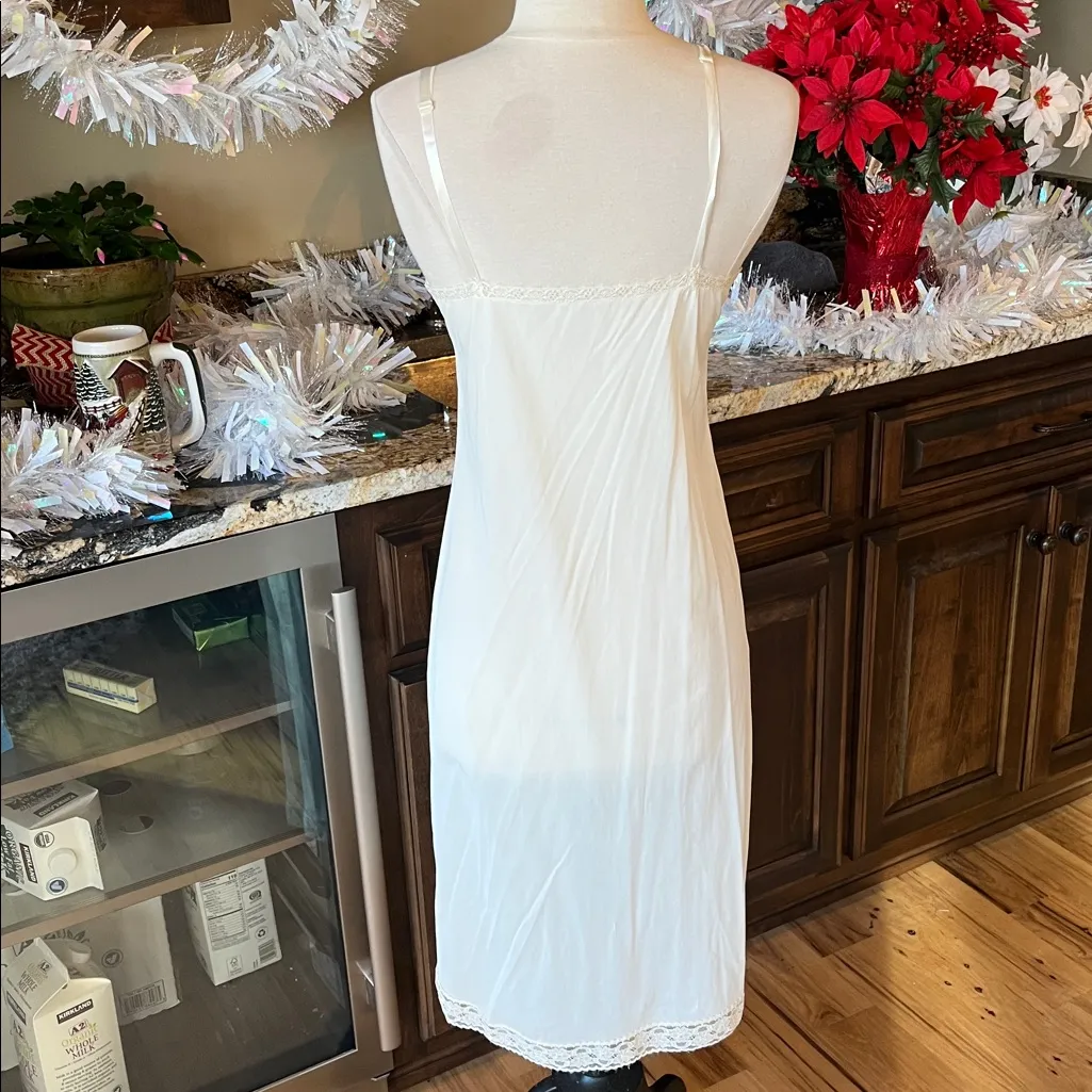 Vintage Vanity Fair Full Slip Midi Beige - Image 7