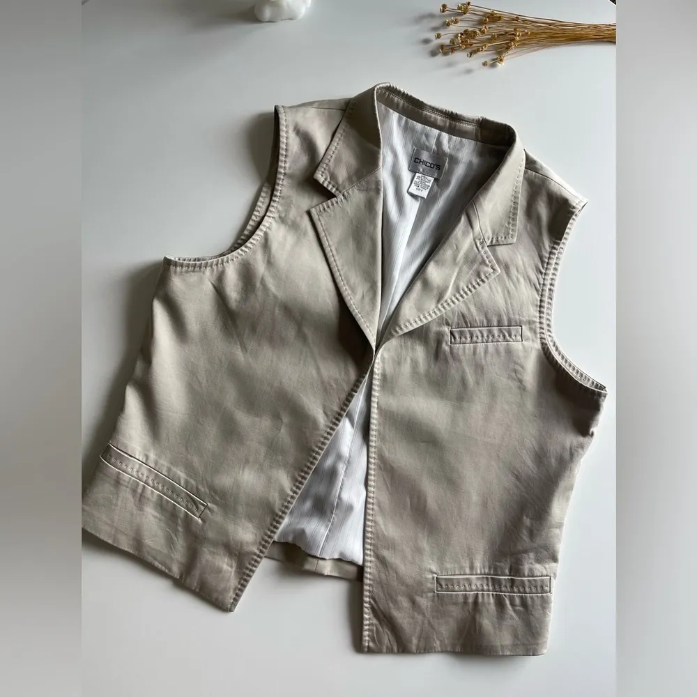 Women's Career Open Front
Vest Stitch Detail Beige - Image 3