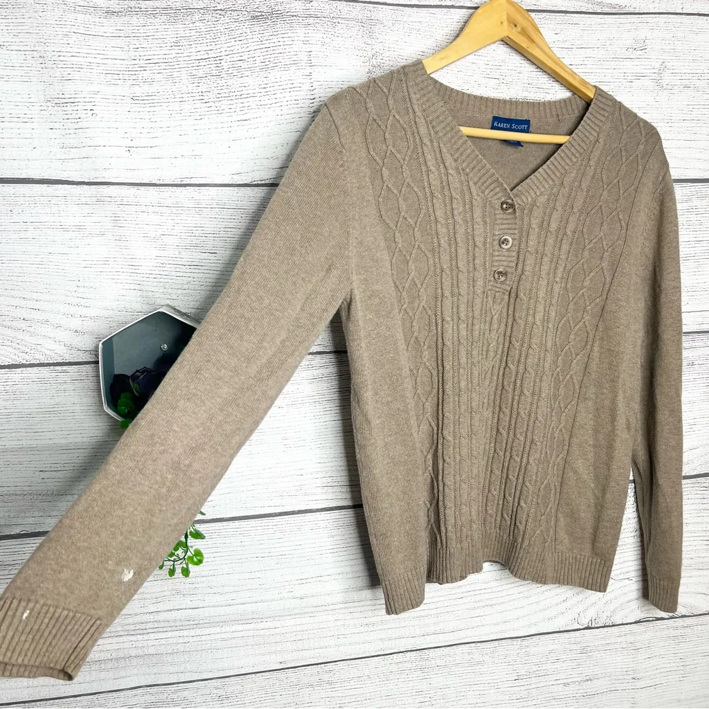 Karen Scott Tan Cable Knit Sweater Size Medium Cozy Warm Eclectic Grandpa Comfy - Image 2