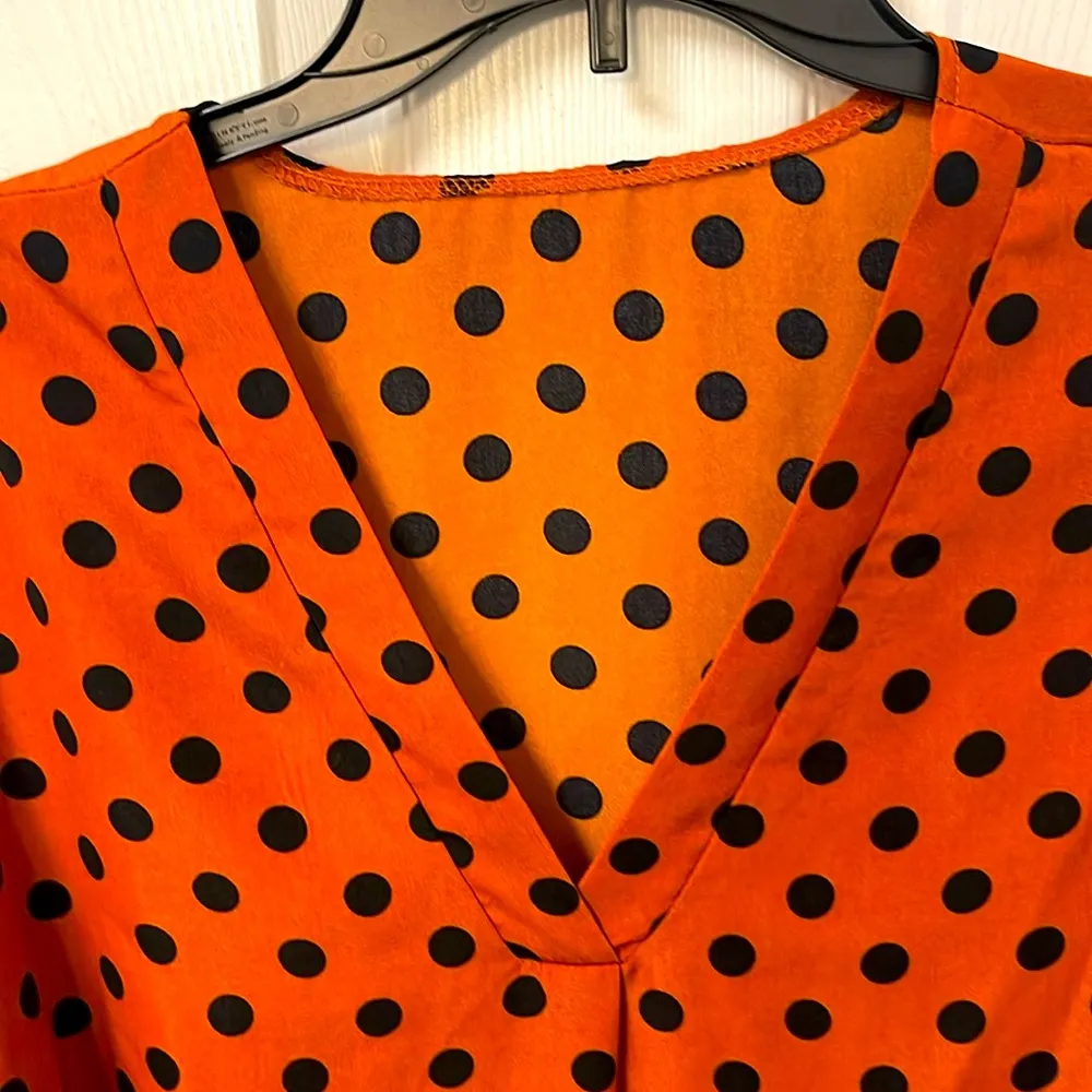 Boutique rust balloon sleeve black polka dot blouse - Image 3