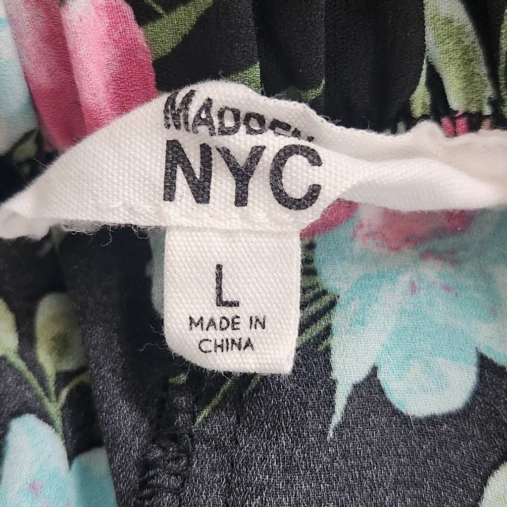 Madden NYC Black and Pink Floral Pull-on Shorts Size Large Tropical Flowy Shorts - Image 5