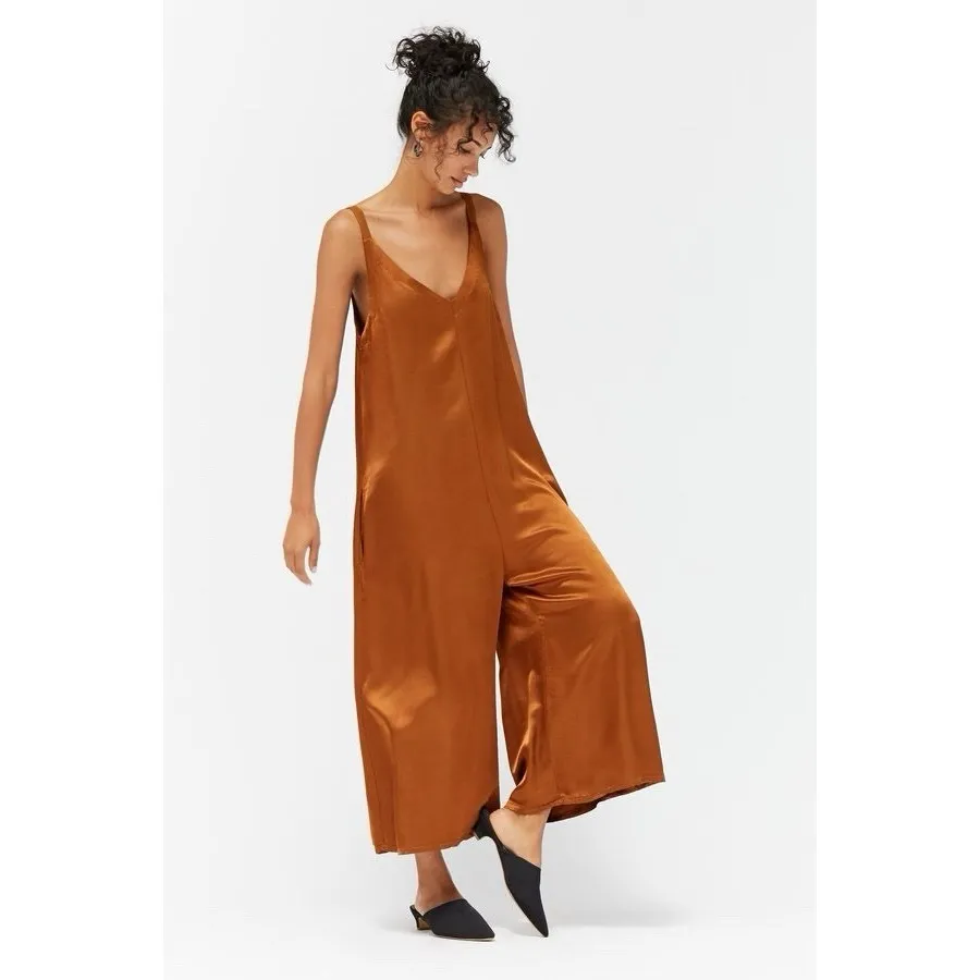 LACAUSA Santi Jumpsuit XS Bourbon Satin Wide Cropped Leg V-Neck Slip Romper EUC - Image 4