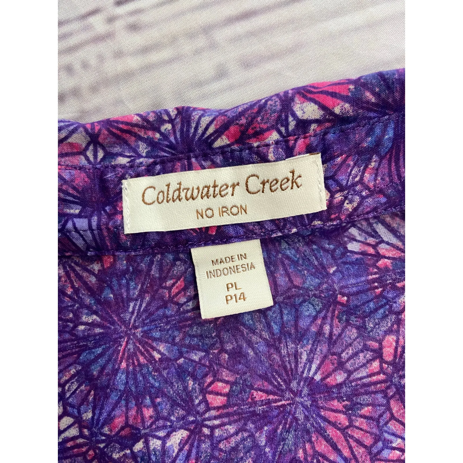 Coldwater Creek No Iron Button Front Shirt Womens PL P14 Purple Cotton Collared - Image 2