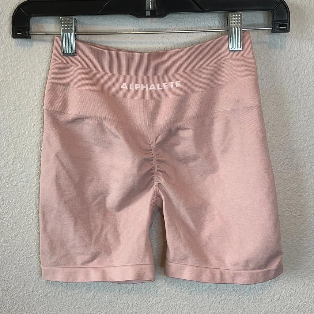 Alphalete Amplify Butt Scrunch Shorts Light Pink Size Small - Image 2