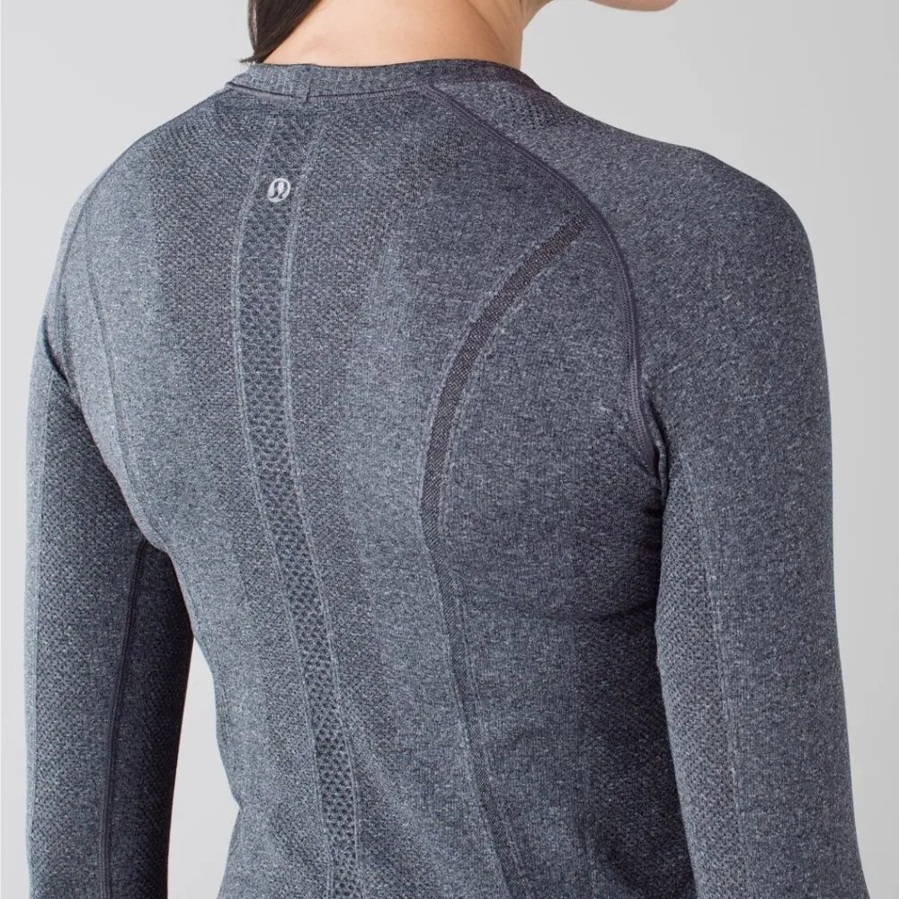 Swiftly Tech Long Sleeve in Heathered Black (Gray) - Image 2