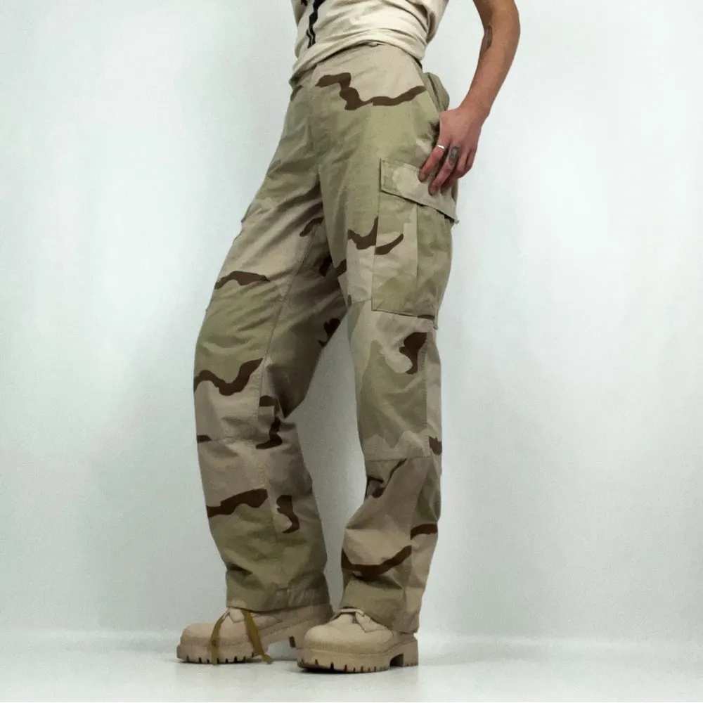 Y2K Women’s Cargo Combat Trousers in Desert Camo Medium Regular Green - Image 8