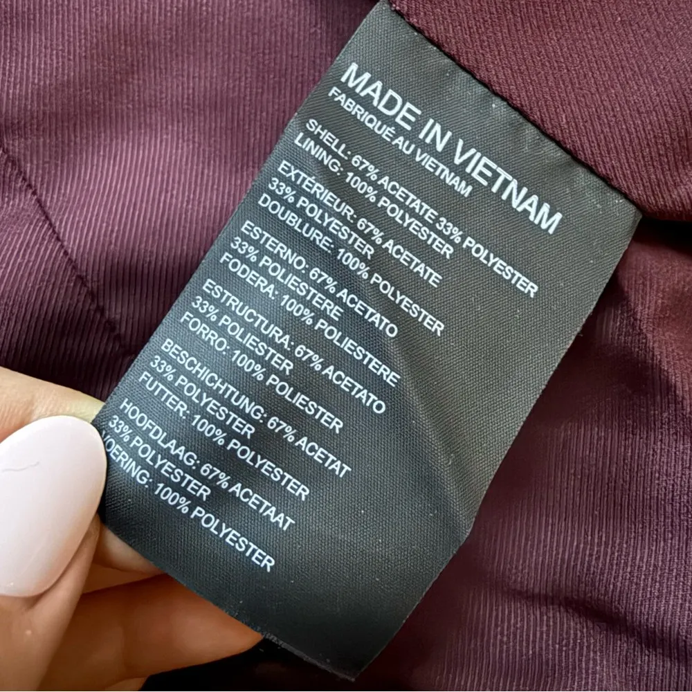 Club Monaco Burgundy Red One Button Blazer Jacket - Image 8