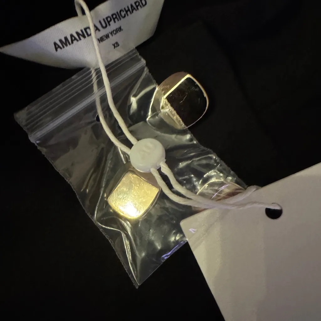 Evelyn Skort Romper in Black
Amanda Uprichard NWT XS - Image 5