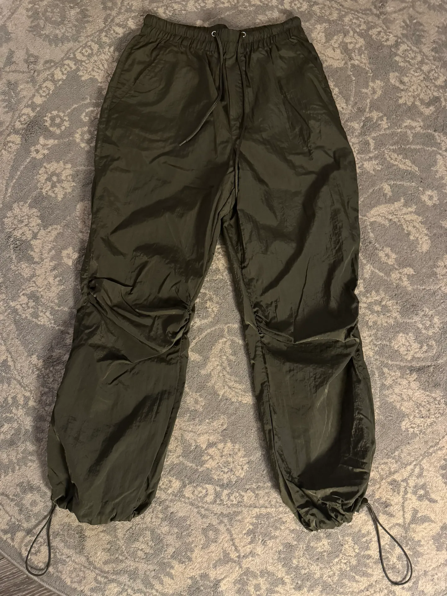 Parachute Cargo Pants Green - Image 3