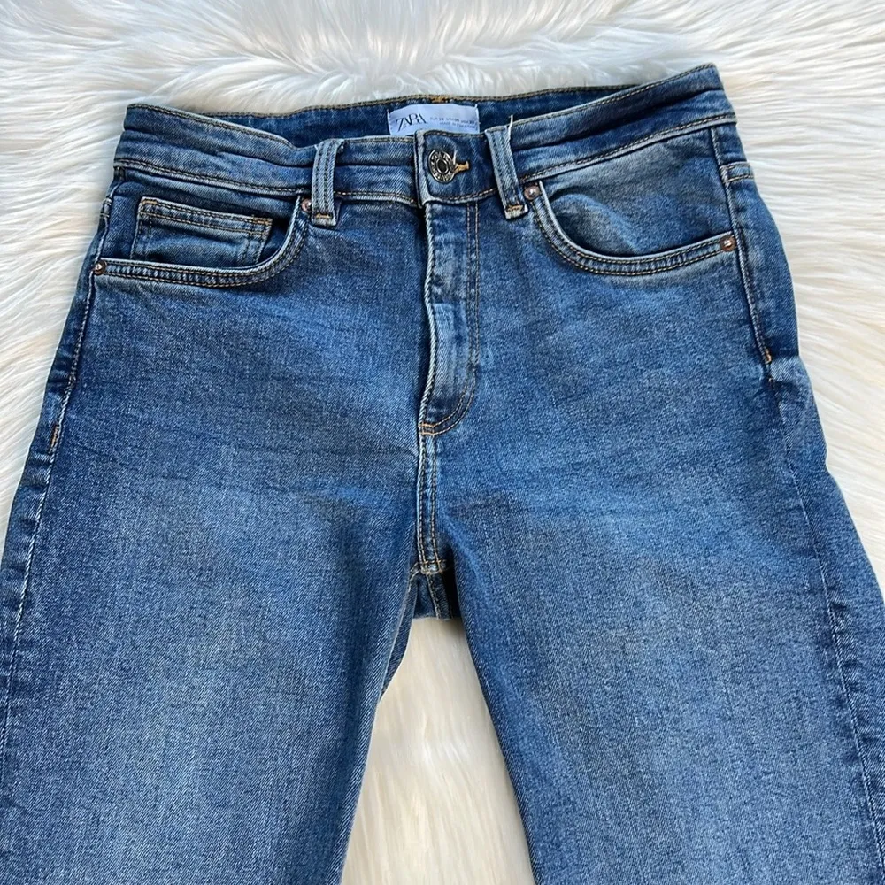 ZARA Cropped Flare Jeans - Image 3