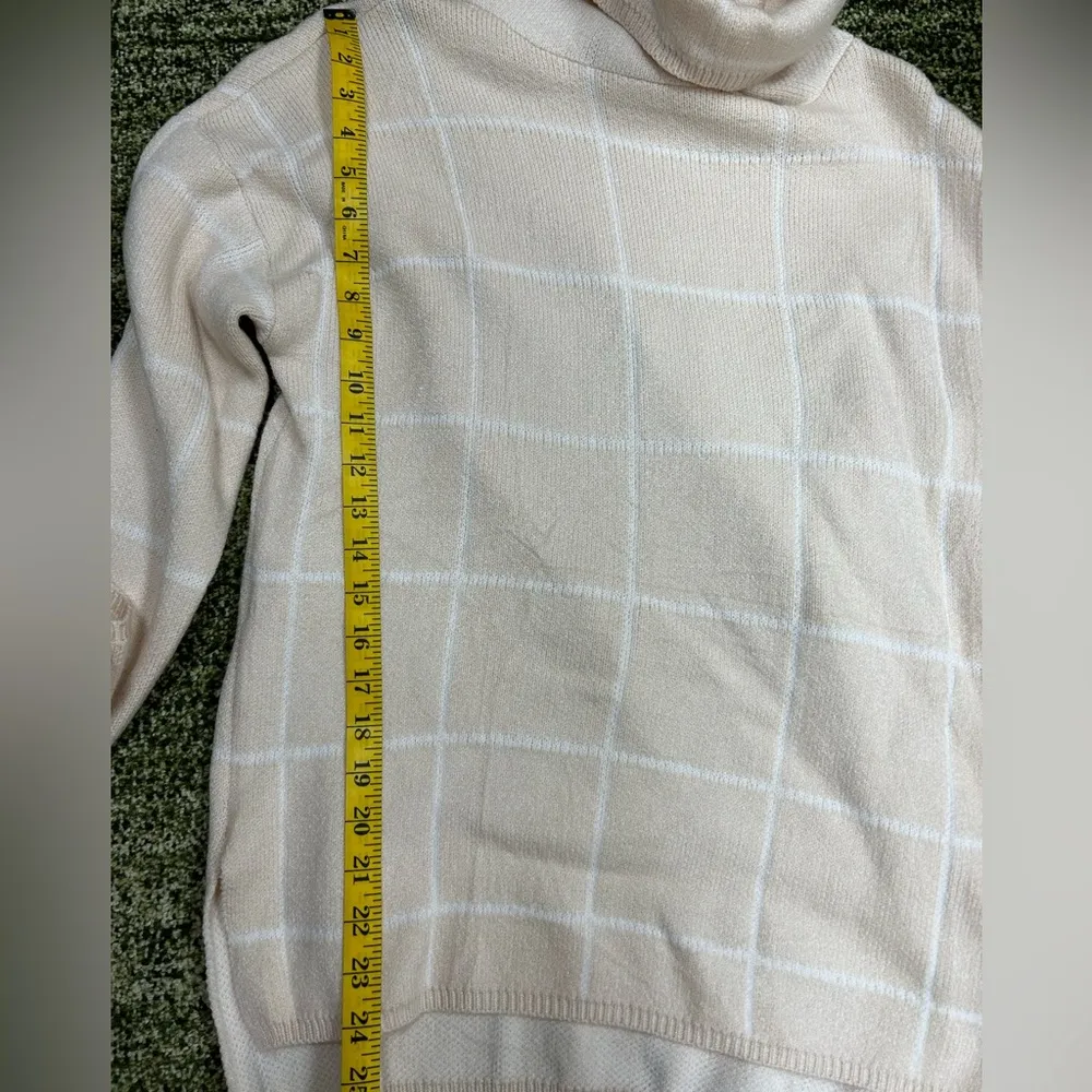 Ecowish Beige Grid Paneled turtleneck sweater - Image 3