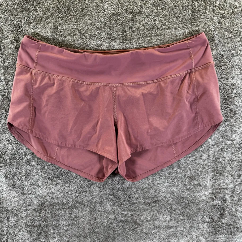 Lululemon Speed Up Short 2.5 Sz 8 Mauve - Image 2