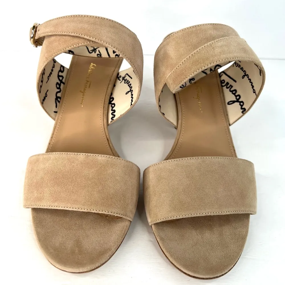 SALVATORE FERRAGAMO SHEENA SUEDE ANKLE STRAP GANCINI SANDALS SIZE 9 - Image 5