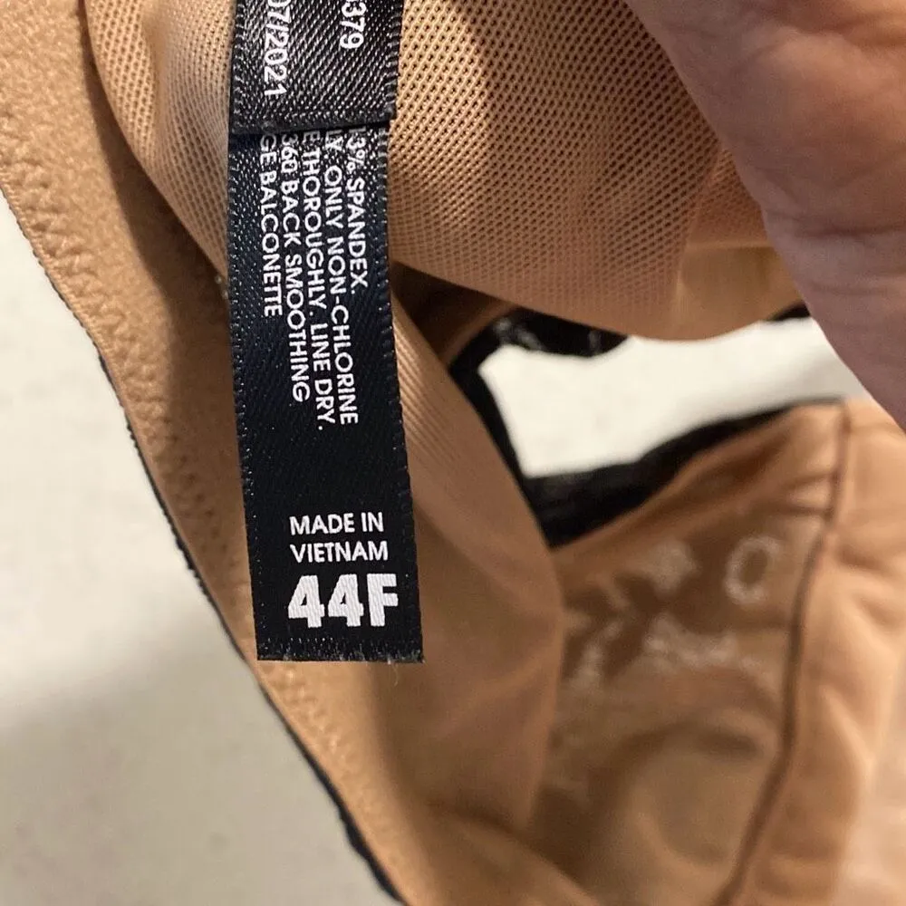 Torrid bra size 44F ￼ - Image 7