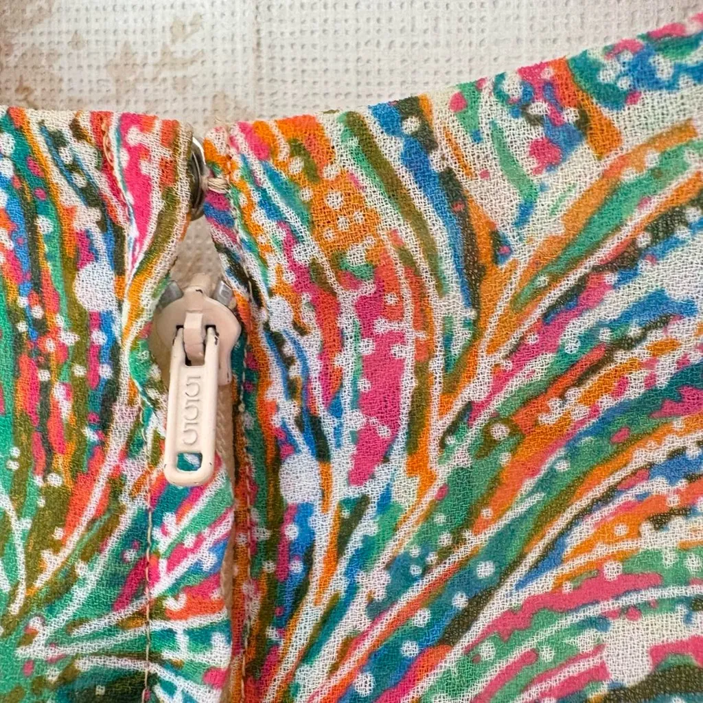 Vintage 50s 60s rainbow floral print short sleeve square neck midi party dress Pink - Image 7