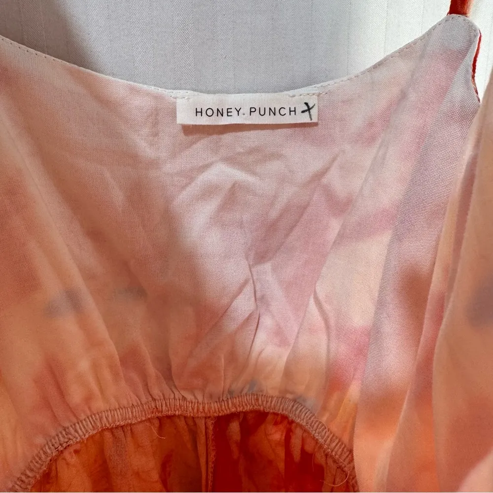 Honey Punch Floral Red/Orange Romper Size Large Sweetheart Neckline Tie Front - Image 5