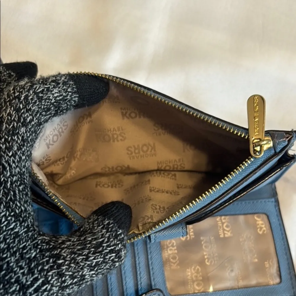 Michael Kors Wristlet Jet Set Travel Pebble Leather Continental Dark Chambray OS Blue - Image 13