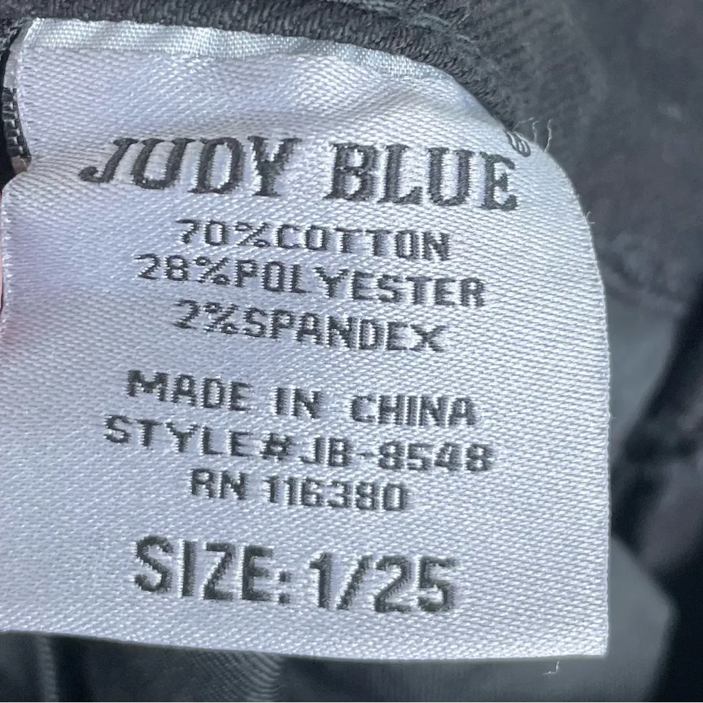 Judy Blue Distressed Frayed Ripped Black Denim Skinny Jeans Women's Size 1/25 - Image 6