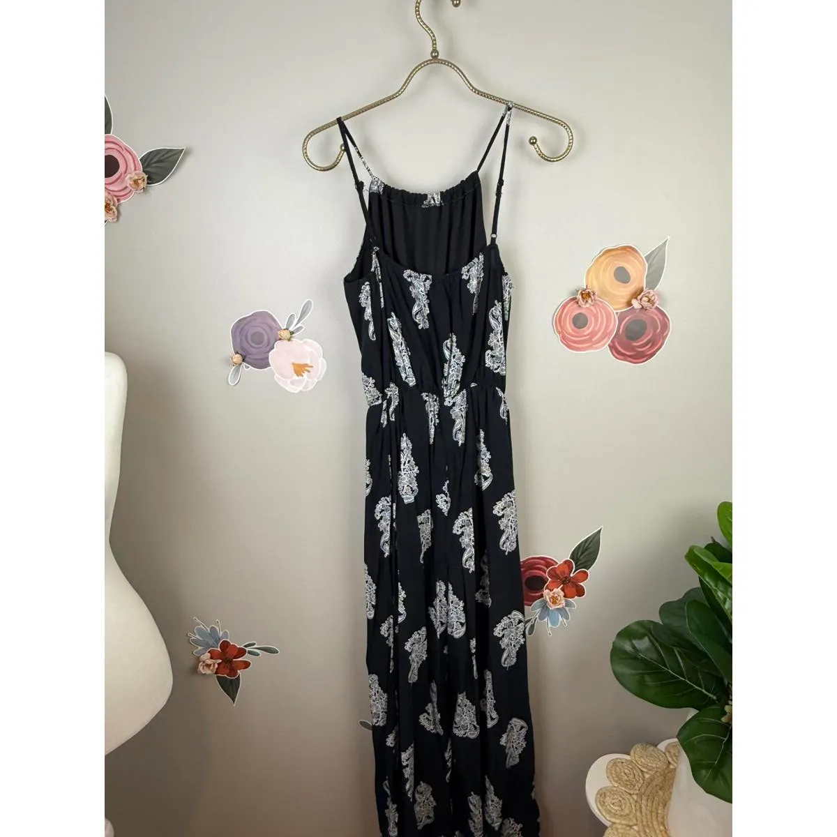 Altar'd State Black and White Paisley Jumpsuit - Size - Small - Image 5