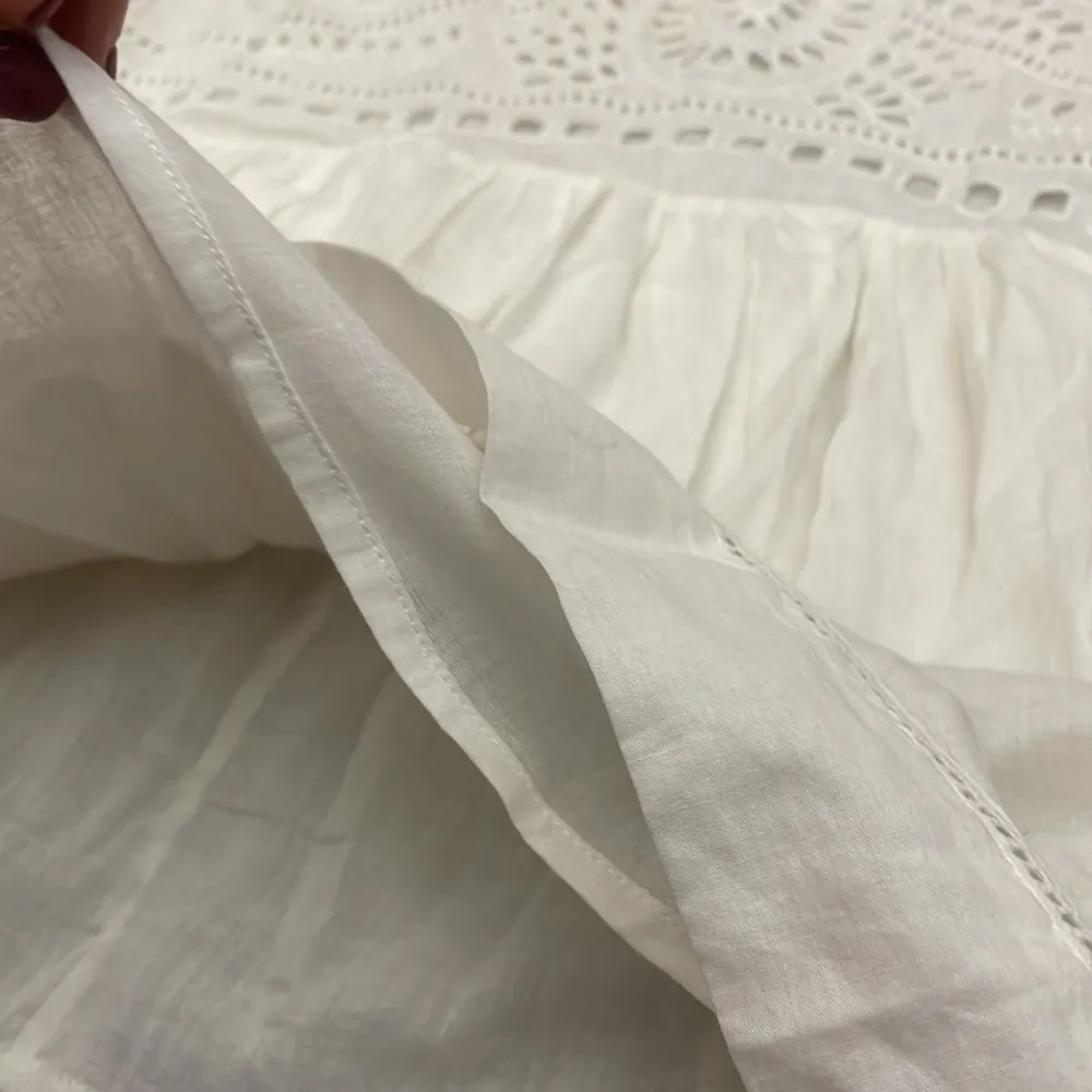 Off-White Eyelet Sheer Lightweight Knee Length Short Sleeve Dress L - Image 11