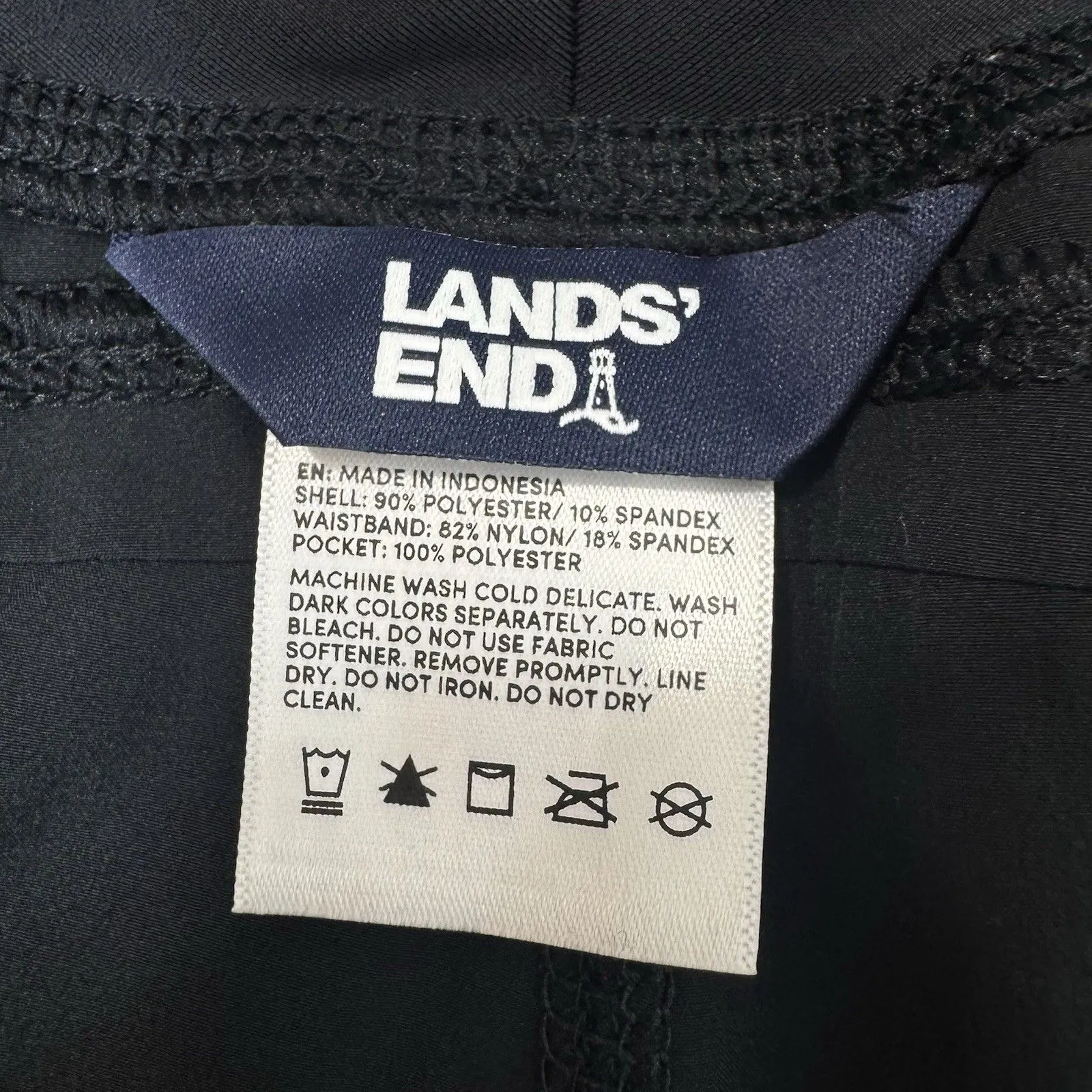NEW Lands' End SunShade UPF 50 5" Board Shorts Size 26W Black Hybrid Shorts - Image 3