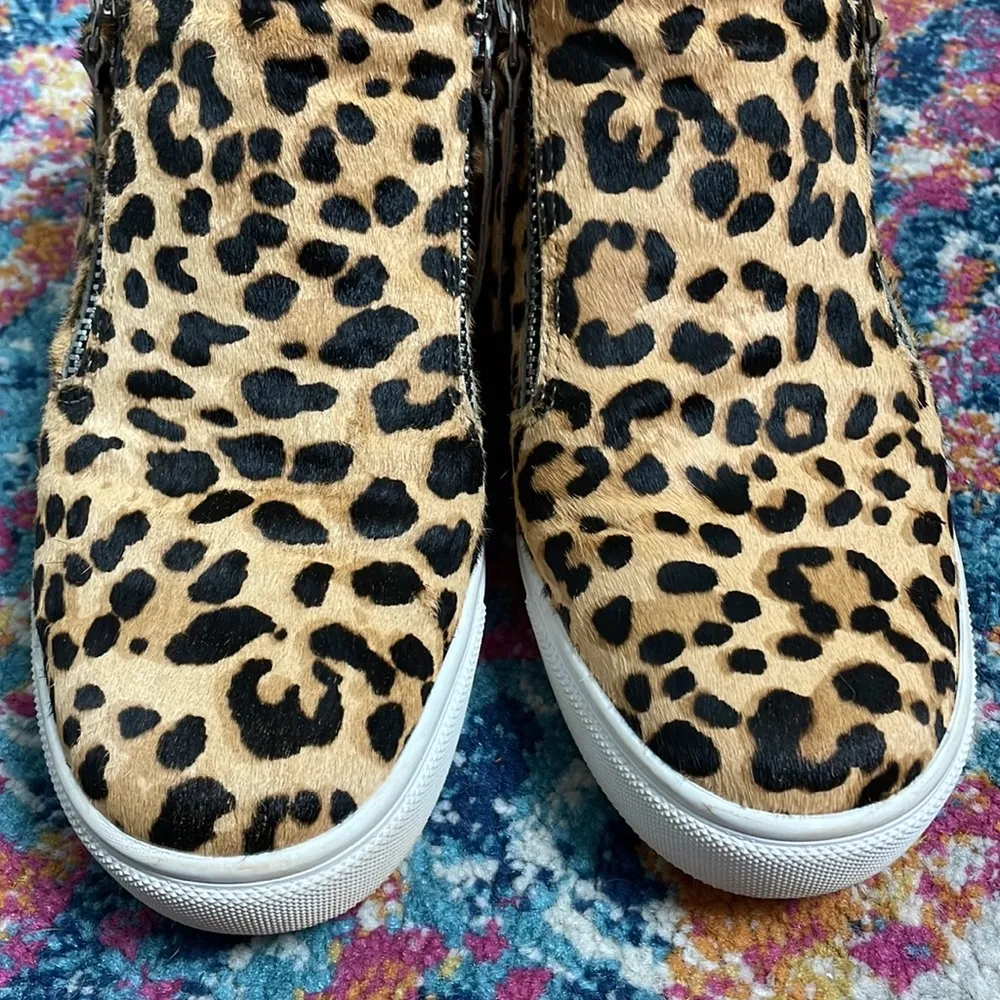 Steve Madden Caliber Leopard Wedge Sneaker Bootie size 6 Mobwife - Image 10