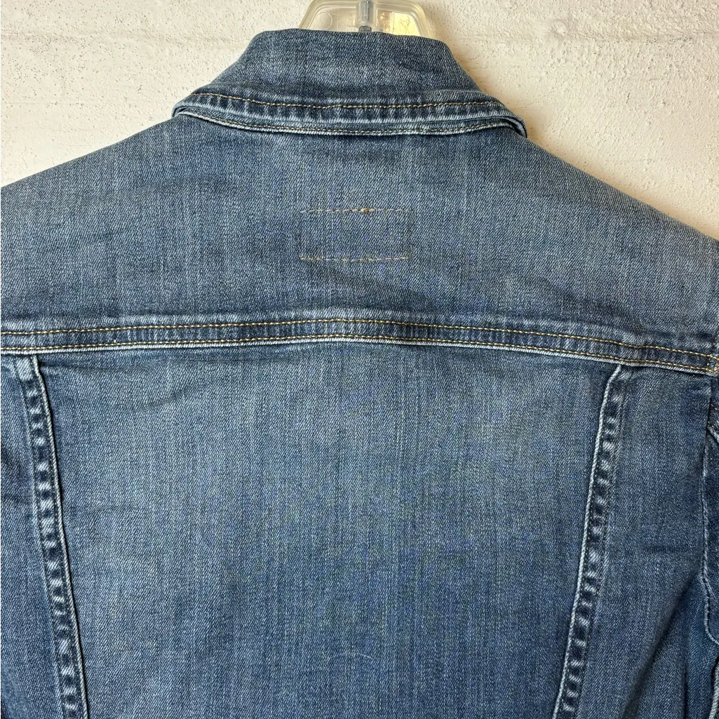 Levi’s Strauss Co Woman’s Denim Blue Collared Button Up Jean Jacket Size Small - Image 6