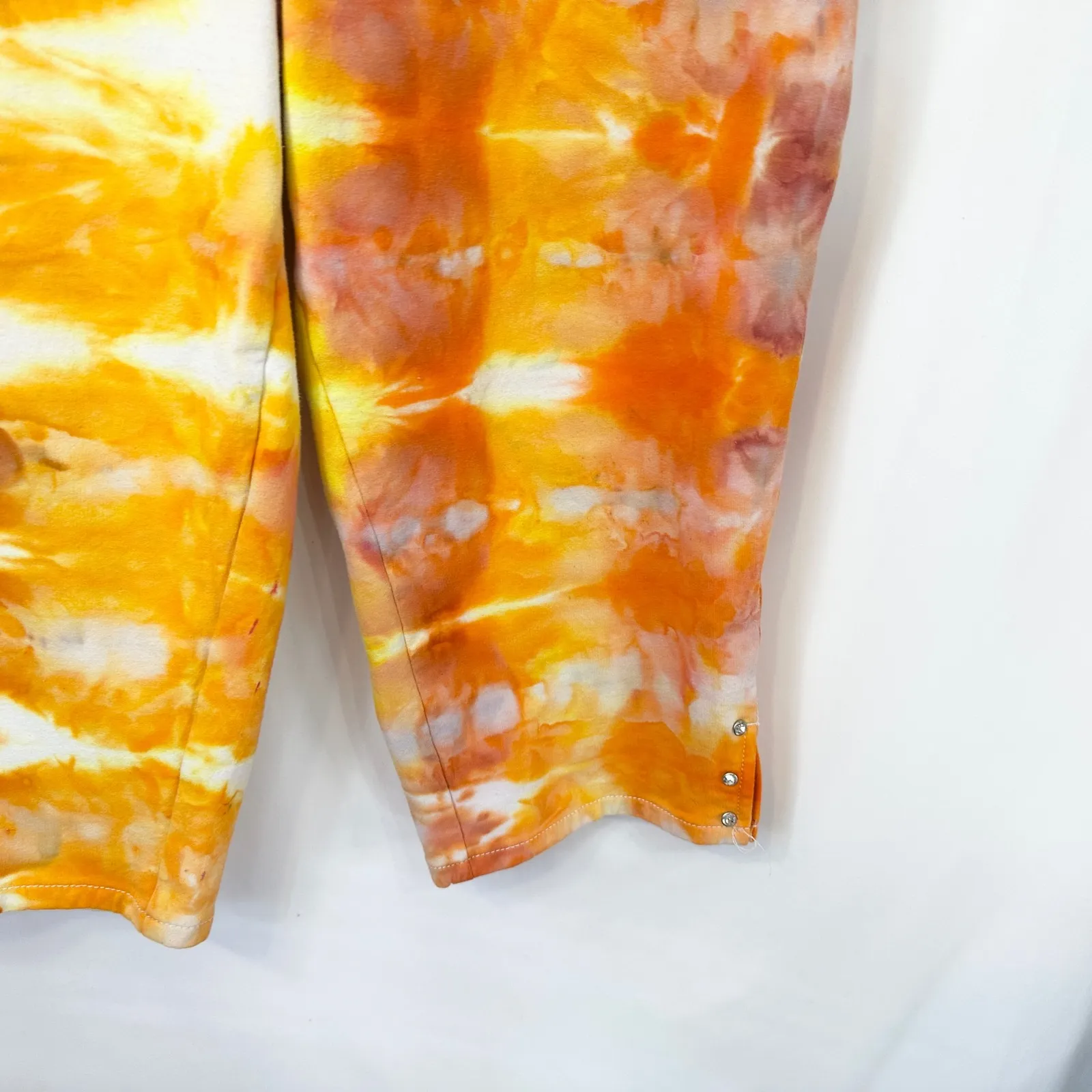 Dream Jeans Quacker Factory Large Capri Handmade Tie Dye Orange Rhinestone 286 - Image 8