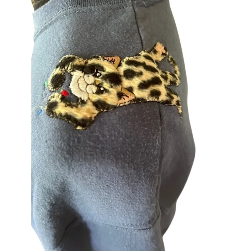 Vintage Cat Sweatshirt by Morning Sun Size Large, Embroidered Holiday Kittens Blue - Image 4