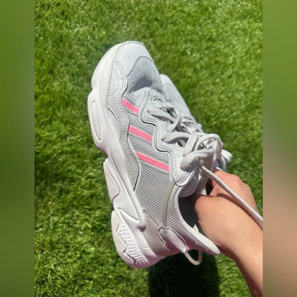 ADIDAS originals ozweego Gray and Pink Athletic Shoes - Image 6