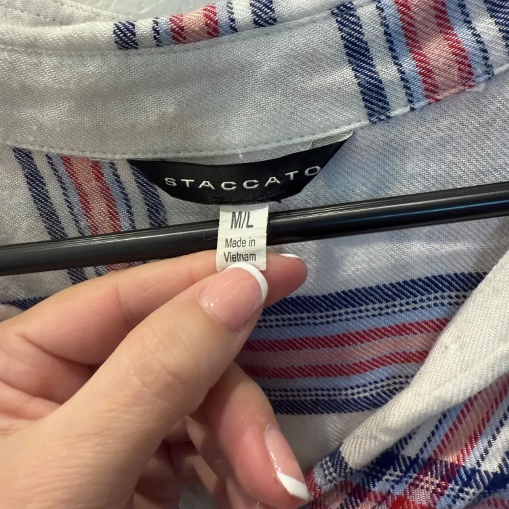 Staccato Red White & Blue Plaid Button Down Shirt - Size M/L - Image 2
