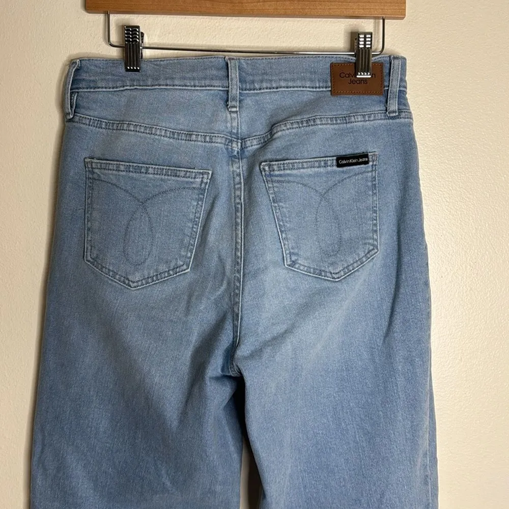 Calvin Klein jeans high rise 90s fit ladies light wash denim jeans size 27 - Image 10