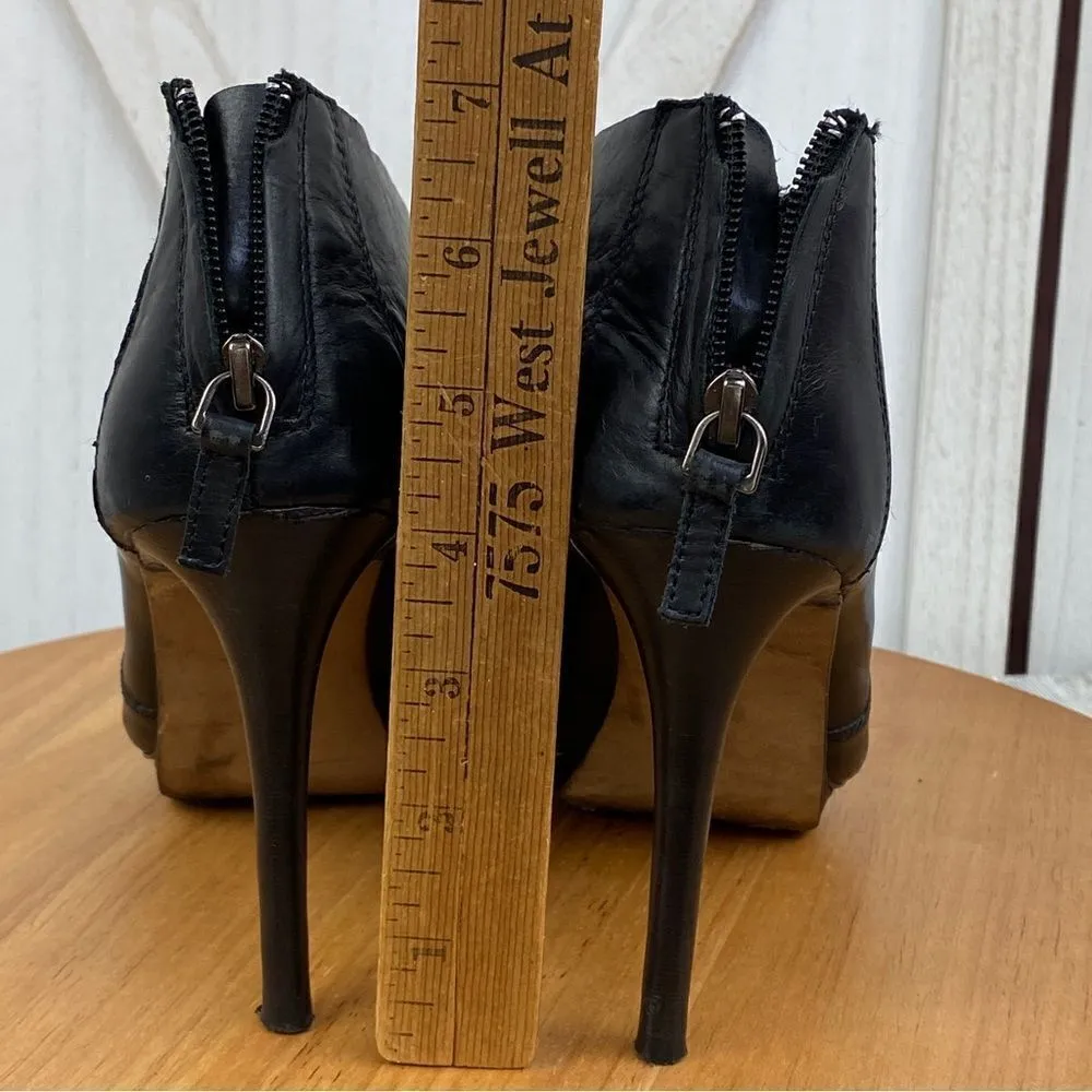 Classiques Entier Strappy Cutouts Peep Toe Leather Bootie Heels Black 7.5 - Image 9