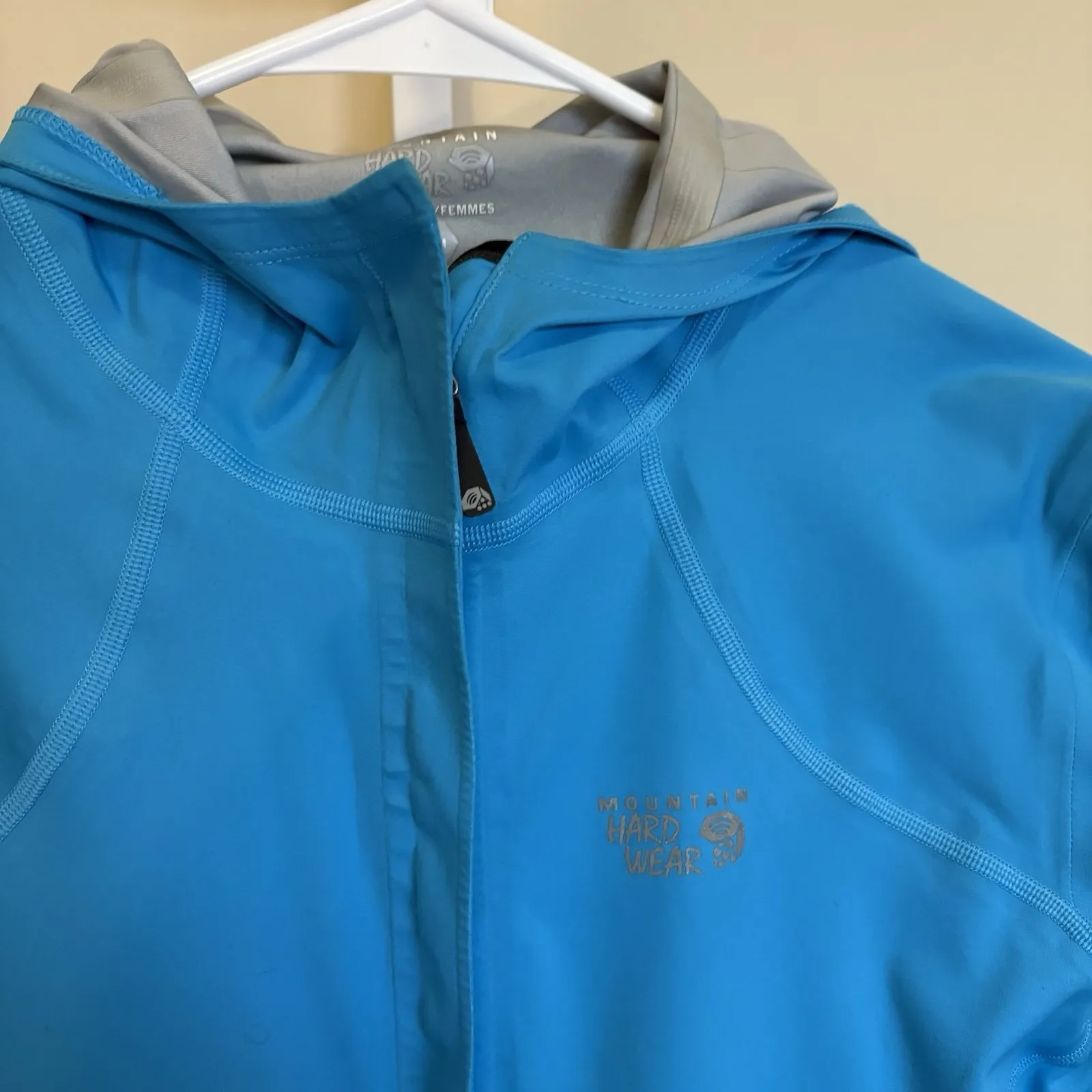 MOUNTAIN HARDWEAR EFFUSION JACKET Medium gooded‎ blue - Image 2