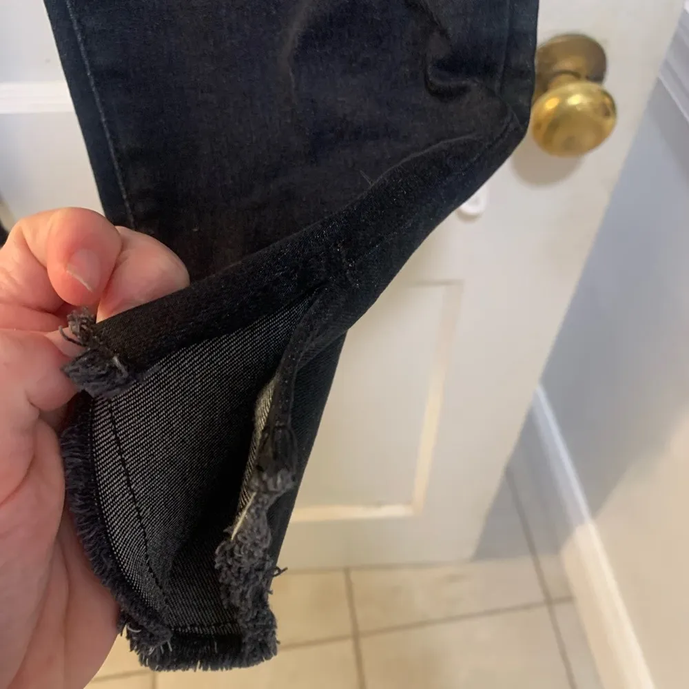 Current/Elliott | The Highwaist stiletto jean’s with raw hem size 29 - Image 4