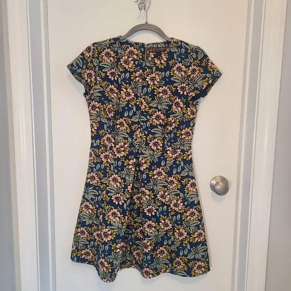Qed London Floral Retro 70s Vibe Mini Dress Size UK10 - Image 2