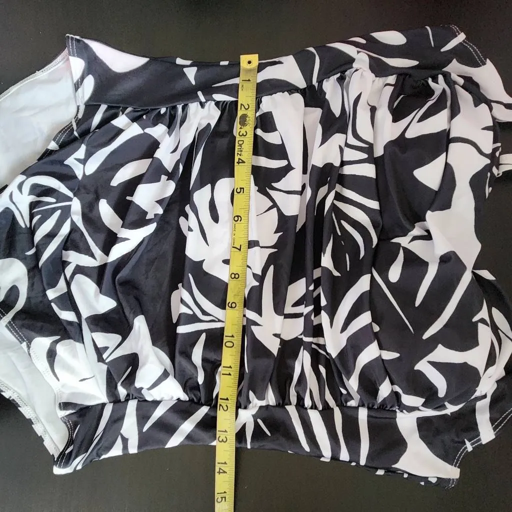 Ekouaer Black and White Tropical Print Ruched One-Piece Swimsuit NWT Size Large - Image 11