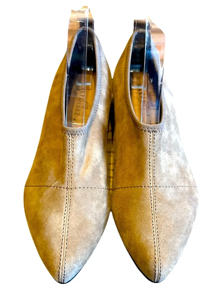 Naked Feet‎ Caldi Pointed Toe Pump - Image 1