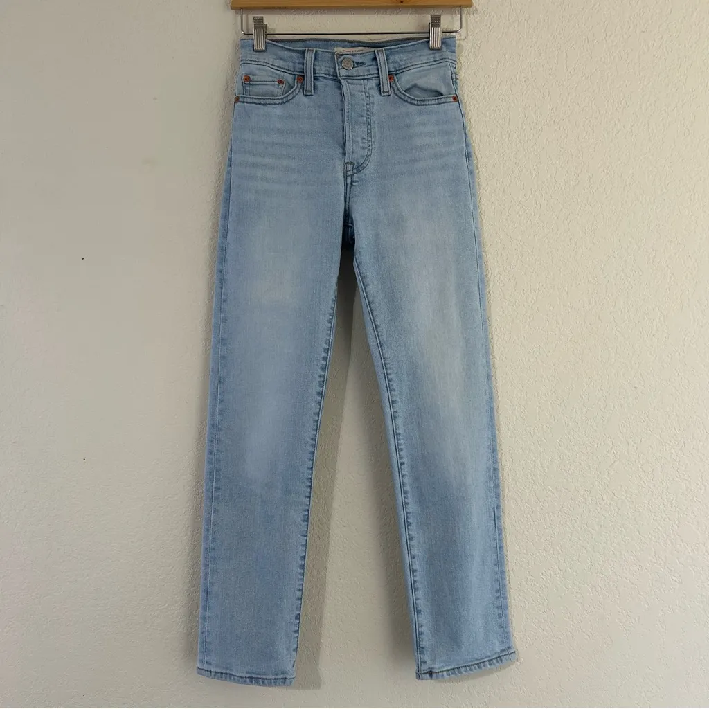 Levi's // Wedgie Straight Jeans - Image 6