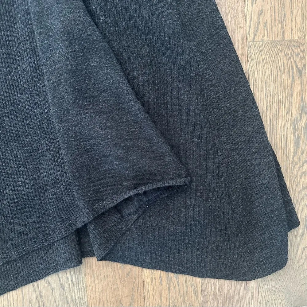 Eileen Fisher Ribbed Draped Midi Wool Silk Skirt in Charcoal Grey Size Medium - Image 3