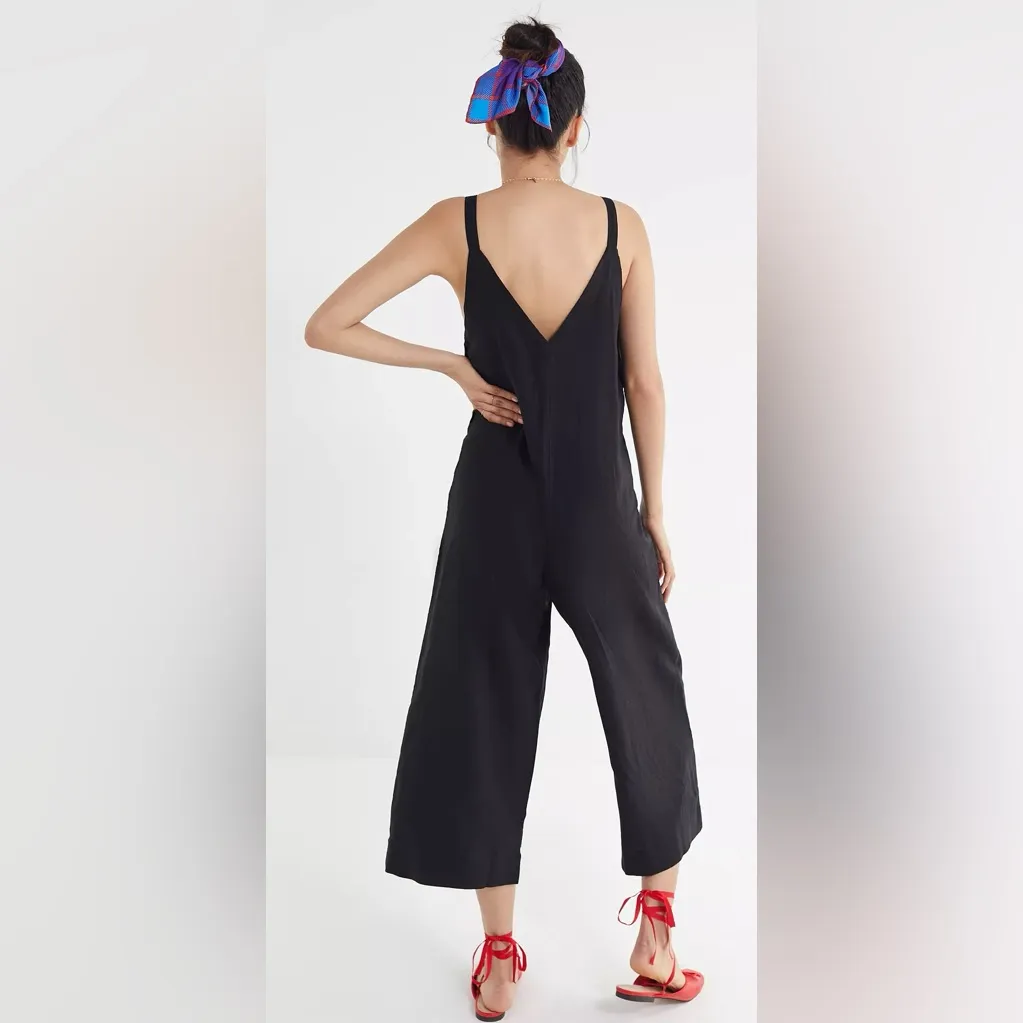 Urban Outfitters Linen/Rayon Black Jumpsuit - Size XS - Image 3