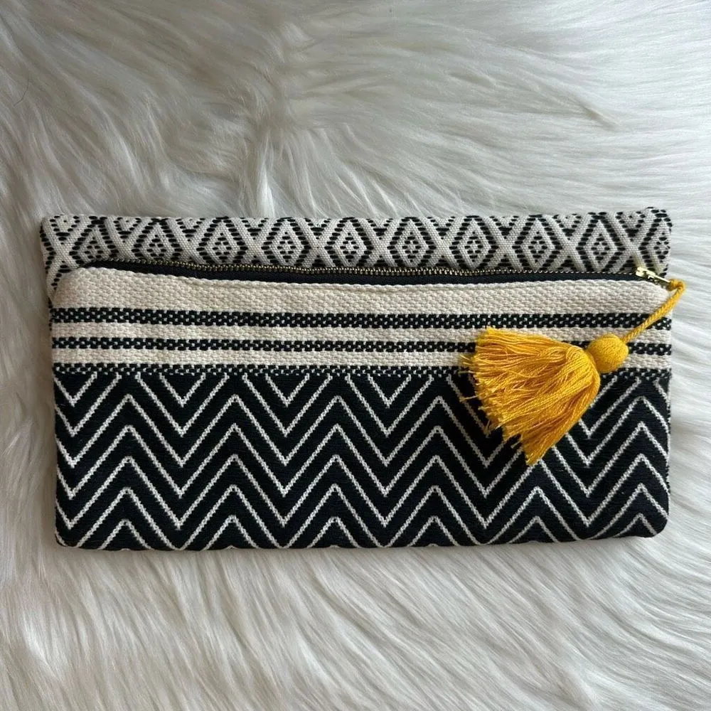 Tribe Alive X Canary Foldable Clutch - Image 10