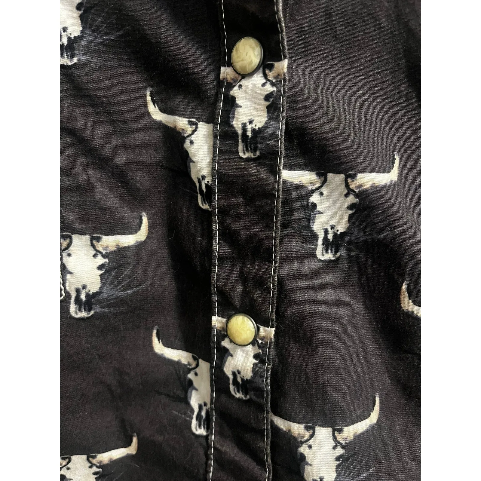 Rock & Roll Cowgirl Steer Skull Shirt as Seen on Mia in Yellowstone Women's M - Image 5