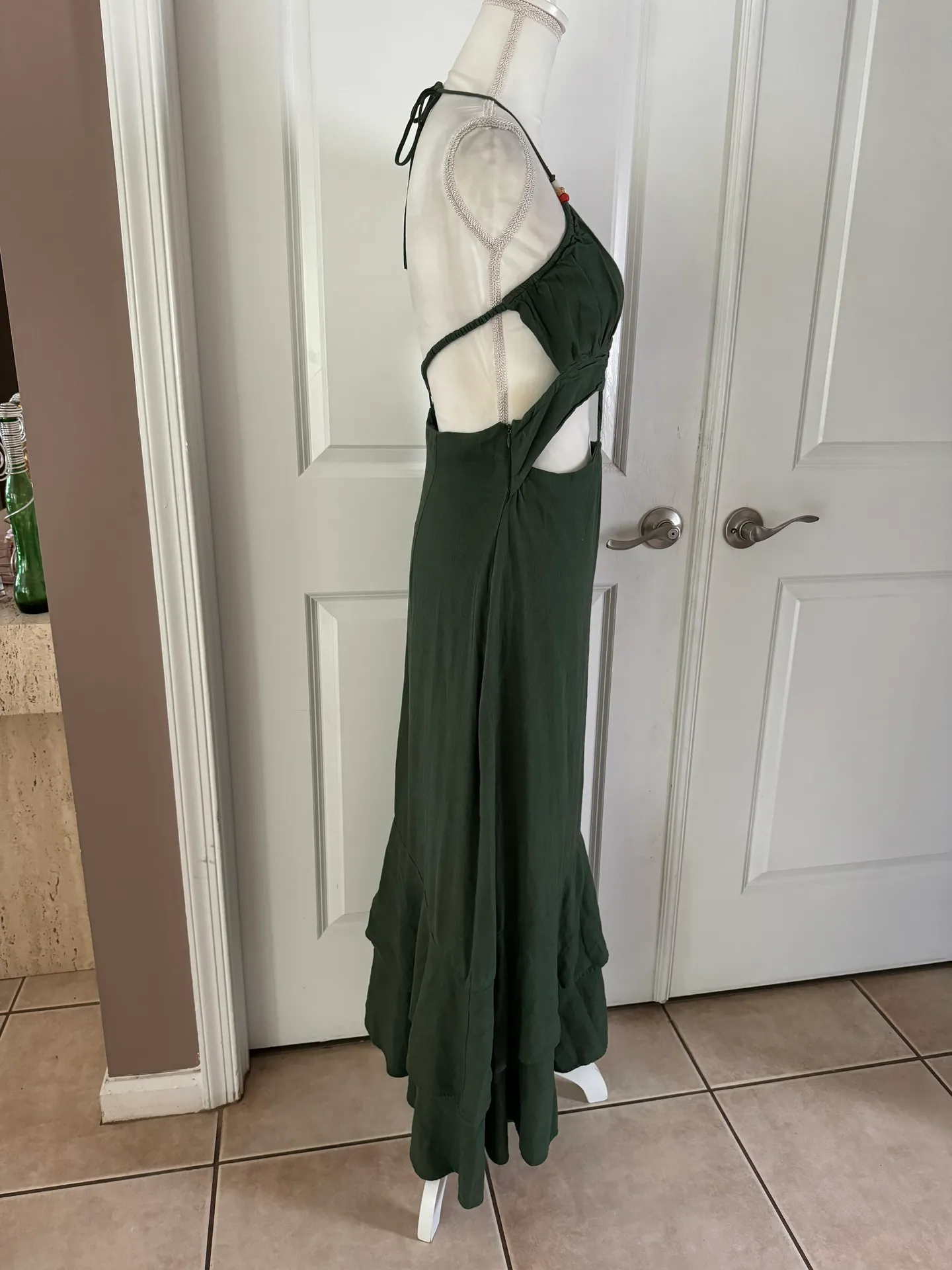 RUFFLED CUT OUT LINEN BLEND DRESS KHAKI - Image 11