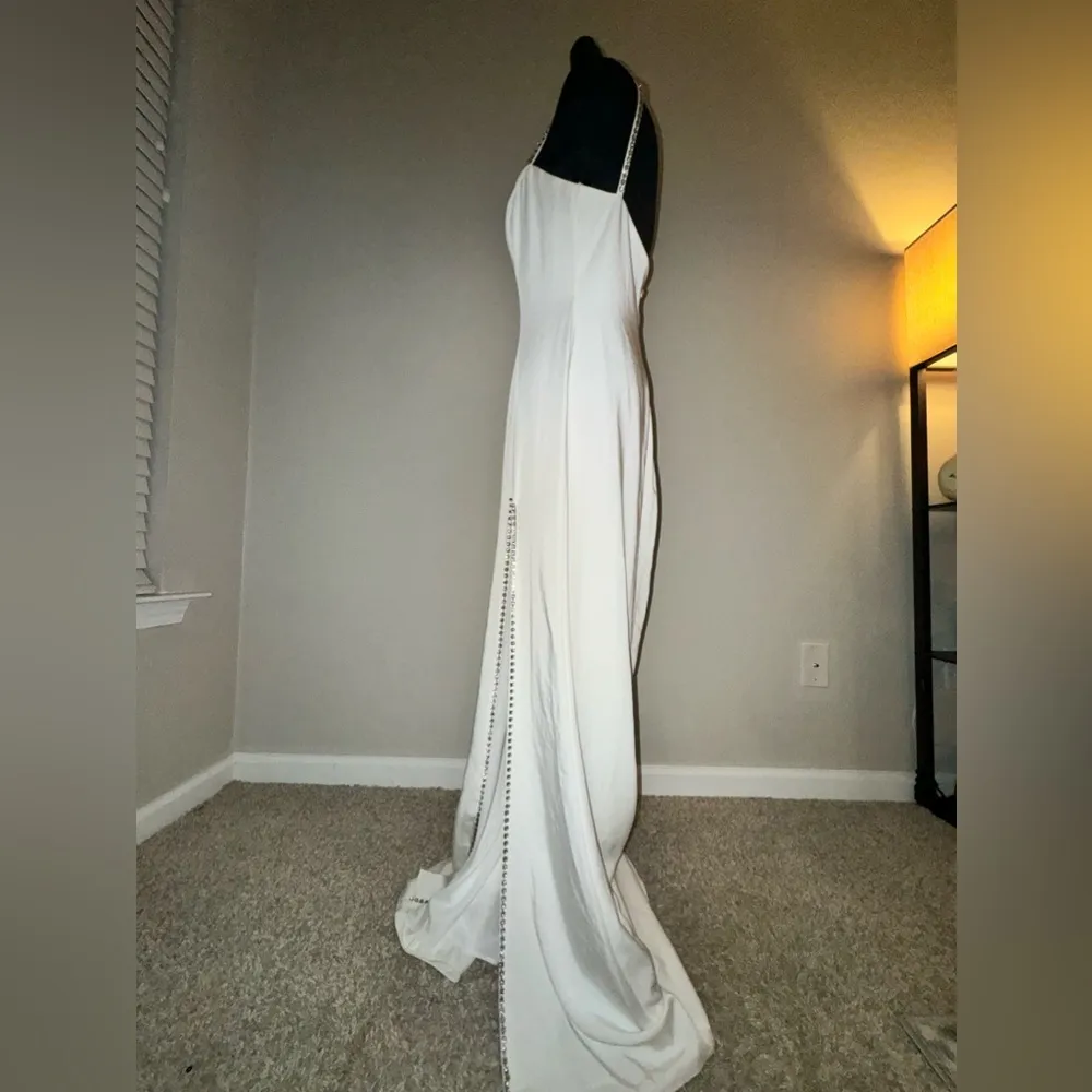 70220 DRESS NWOT - Image 5