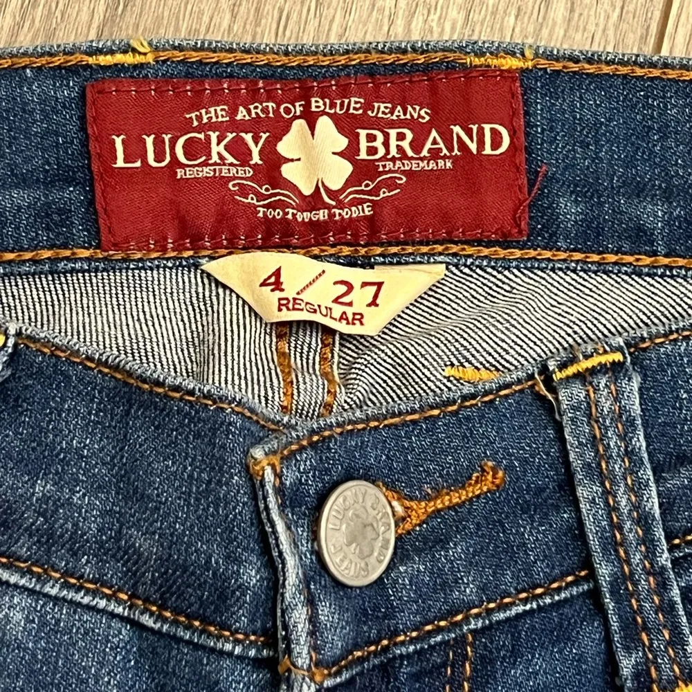 Lucky Brand Sofia Boot Bootcut Jeans | Medium Wash Blue | 4/27 - Image 6