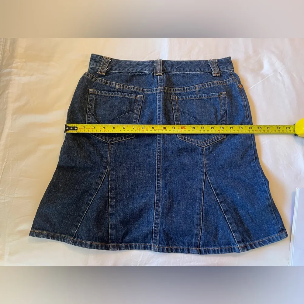 Tommy Hilfiger Denim Skirt Size 8 EUC - Image 5