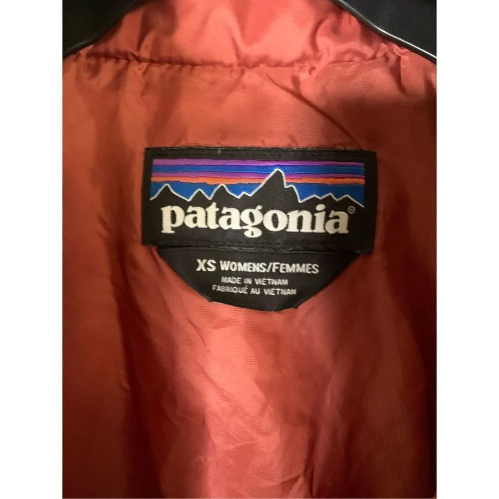 Patagonia Nano Puff jacket burl red women's size XS - Image 4