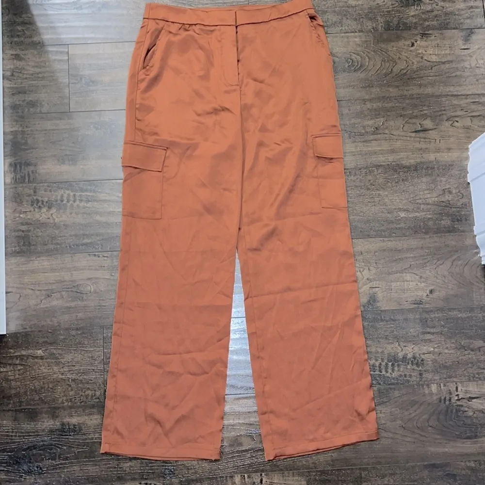 NWT Bailey 44 Satin Cargo Pants - Image 2